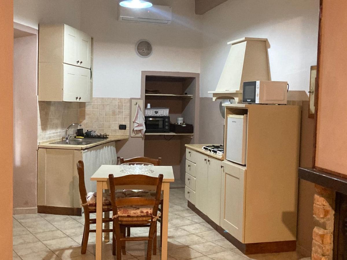 Ferienwohnung Da Valentino E Manuela Barberino di Mugello Exterior foto
